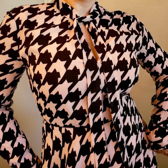 FOREVER 21 Pink & Black Houndstooth Mini Dress NWT Small - Picture 12 of 12